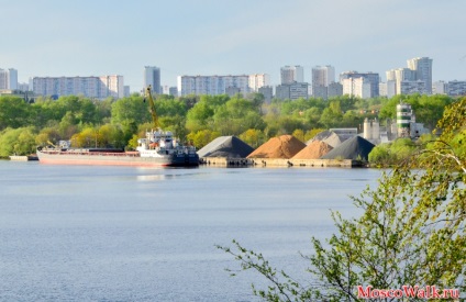 Stânca de lunci Stroginsky - plimbări în Moscova, plimbări