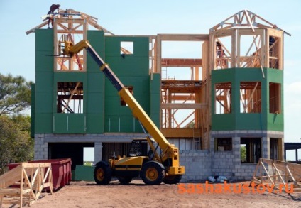 Construirea unei case cu mâinile tale de la fundație până la acoperiș