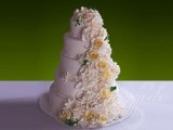 Esküvői torta hófehér fátyol № 248 szállítási Moszkvában a cukrászda cég