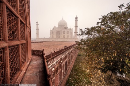 Taj Mahal 1