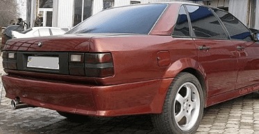 Hangolás Audi 100 with4 saját tuning test, fényszórók, belső