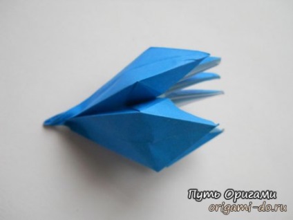 Primii crocusi în tehnica origami - modul de origami