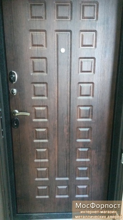 Tipuri de lanțuri pe ușă metalică, dispozitiv - instalare pe ușă