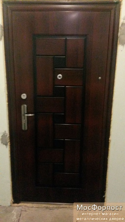 Tipuri de lanțuri pe ușă metalică, dispozitiv - instalare pe ușă