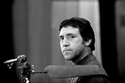 Vladimir Vysotsky a suferit de tulburare bipolară