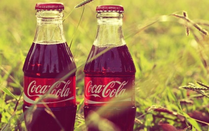 Harm Coke-calorie, compoziția, cât de mult puteți bea o zi