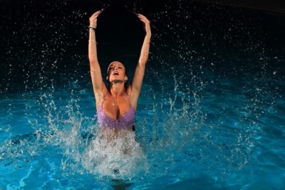 Hatha yoga - înotul este cel mai bun regulator al respirației - înarmat