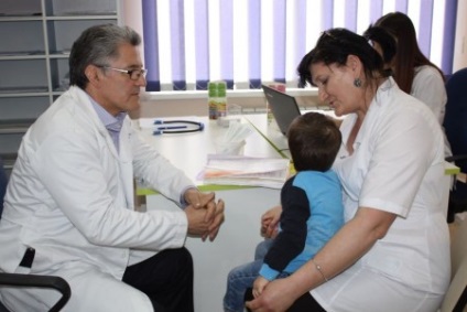 Hasan Baiev sebész egy mosolyt küld, Ria Kabardino-Balkaria-nak