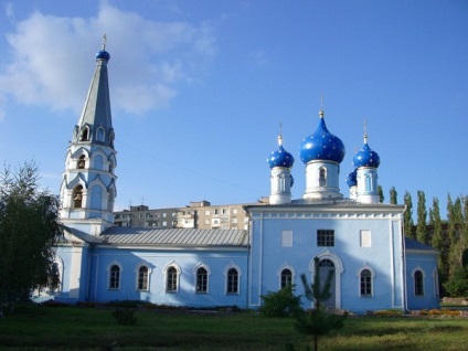 Templomok és templomok Voronezh cím, fotó és leírás