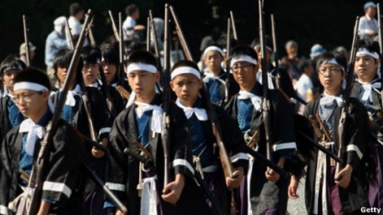 Japonia de ce școlile nu învață istoria celei de-a doua istorii mondiale - un catalog de articole - păpuși japoneze