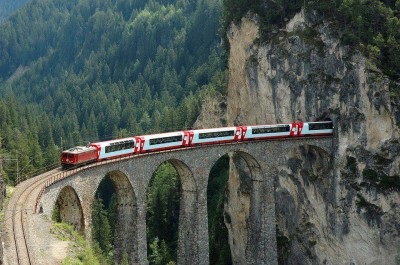 De ce tunelurile au nevoie de tuneluri?