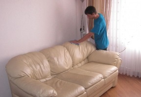 5 A kárpitozott bútorok száraztisztításának szakemberek általi megrendelésének okai