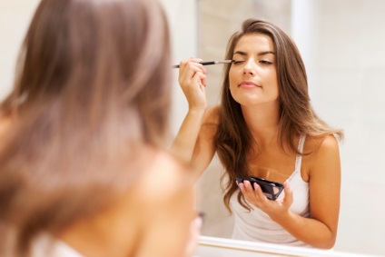 5 moduri de a folosi cosmetice într-un mod nou - doamnă pentru doamnă