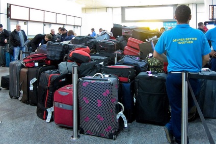 Valiza nu a zbuit să facă dacă compania aeriană ți-a pierdut bagajele