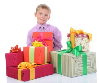 Какво да се даде на момчето 40 подаръци за рождени дни и Нова година, блог за жените