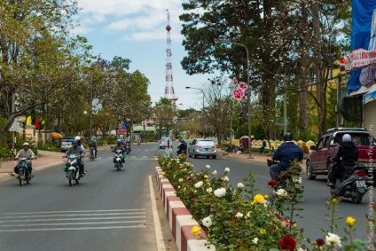 Dalat - vietnameză paris sau felicitări pe 8 martie!