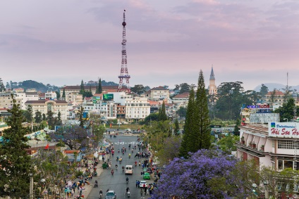 Dalat - vietnameză paris sau felicitări pe 8 martie!