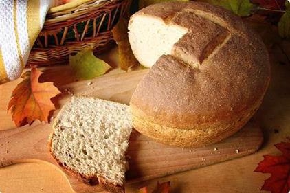 Házi kenyér a szérumról lépésről lépésre