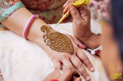 Aceste tatuaje de nuntă de fete indiene - aceste opere de artă - sursa de bine