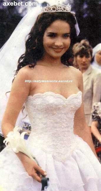 Снимки сватбена рокля Наталия Орейро от див ангел