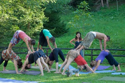 Yoga acum - aceasta este ceea ce afacerea este secta de educație fizică religie yoga în Ulyanovsk