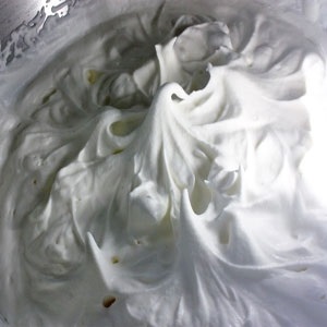 Crema de iaurt pentru tort - portal culinar