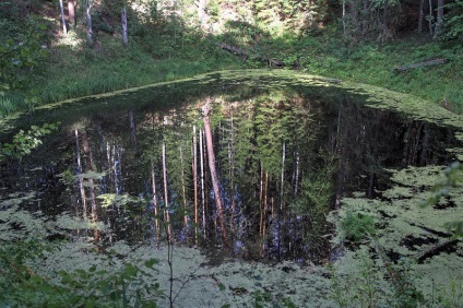 Lacul carstice din Chevanikh (