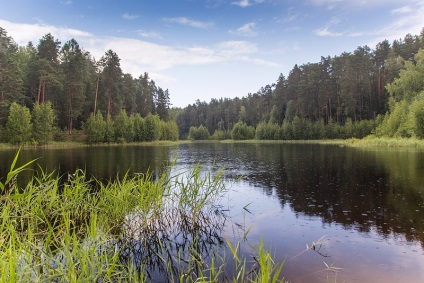 Lacul carstice din Chevanikh (