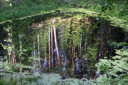 Lacul carstice din Chevanikh (