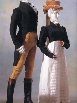 Empire stílusú női és férfi kosztümök