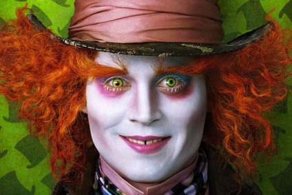 Costumul lui Hatter