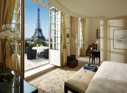 Design frumos de apartamente în Paris cu vedere la Turnul Eiffel