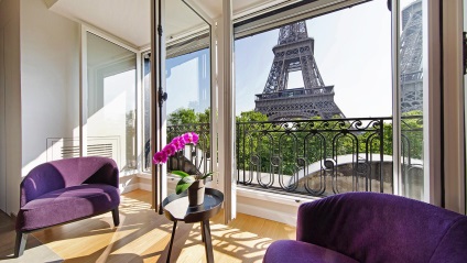 Design frumos de apartamente în Paris cu vedere la Turnul Eiffel