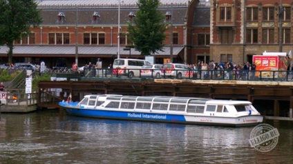 Croaziera prin canalele din Amsterdam