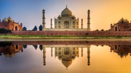 Mausoleul din Taj Mahal