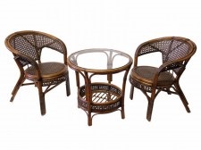 Un set de bug-uri pentru mobilier din rattan 01