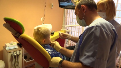 Primul ajutor pentru un copil cu un dinte traumatizat