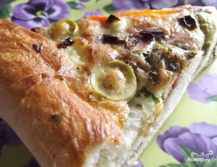 Pizza într-un producător de paine - rețetă pas cu pas cu o fotografie pe