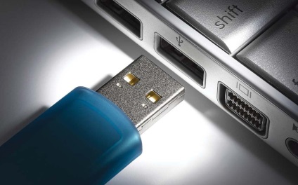 De ce computerul nu vede o unitate flash USB ce să faceți dacă unitatea flash USB nu este vizibilă pe computer