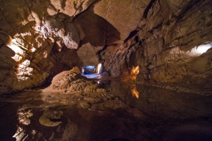 Vizitarea peșterilor din Voro de la Sochi sau Adler