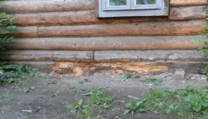 Repararea fundației unei case vechi din lemn cu mâinile tale