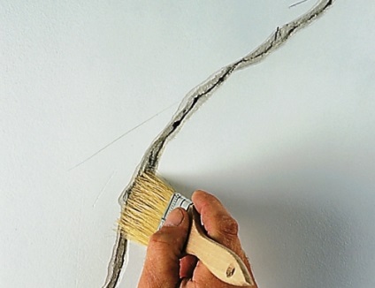Reparați fisurile de pe tavan cu propriile mâini - reparați-vă de la o persoană la alta cu idei și inovații proaspete în mâinile dvs.