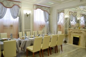 Restaurant pentru o nuntă - zodia este restaurantul perfect pentru cea mai importantă zi!