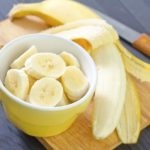 Retete pentru masti eficiente cu o banana pentru fata din riduri, recenzii privind remedii pentru piele de banane