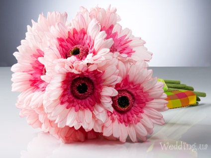 Buchet de nunta si boutonniere de gerbera