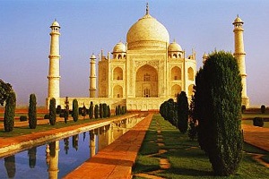 Taj Mahal, istoria mausoleului