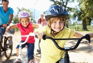 Predarea unui copil cum să călătorească cu bicicleta