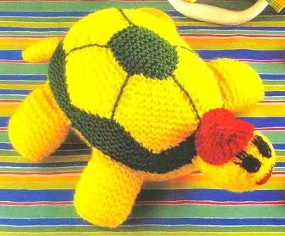 Tricot cu jucărie jucărie de broască țestoasă