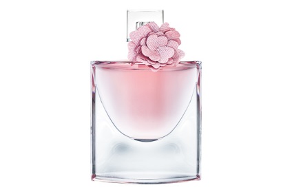 Mirosul parfumului de bomboane de vară, aroma-talisman, compoziție pentru superstițioși și nu numai, o bârfă