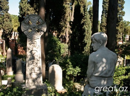 10 cimitire uimitoare care merită vizitate